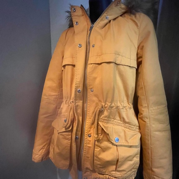 H&M fur puffer jacket - Picture 2 of 4